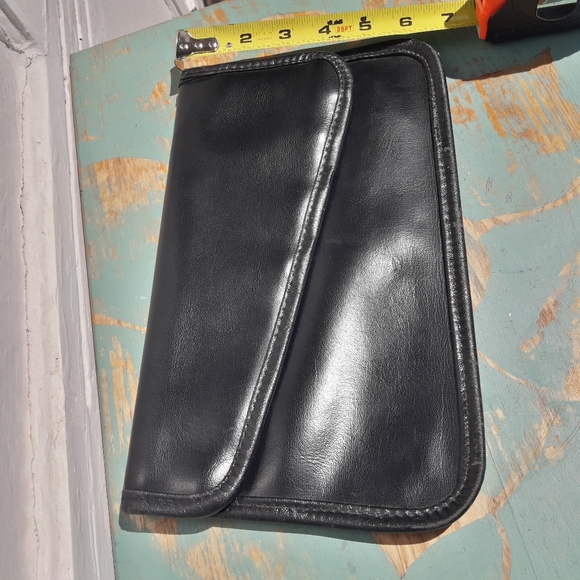 Vintage Leather Bag Built-in Brass Mirror Vinyl Clutch Purse Vtg 1960s 70s Case - Picture 10 of 16